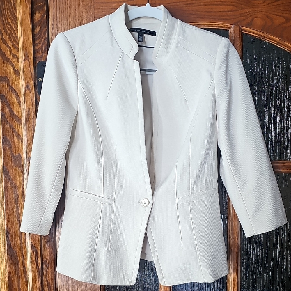 White House Black Market Ivory Collarless Single-Button Blazer